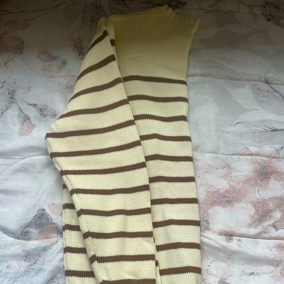 Brandy Melville Tops - Brandy Melville Brianna Thick Stripe Sweater